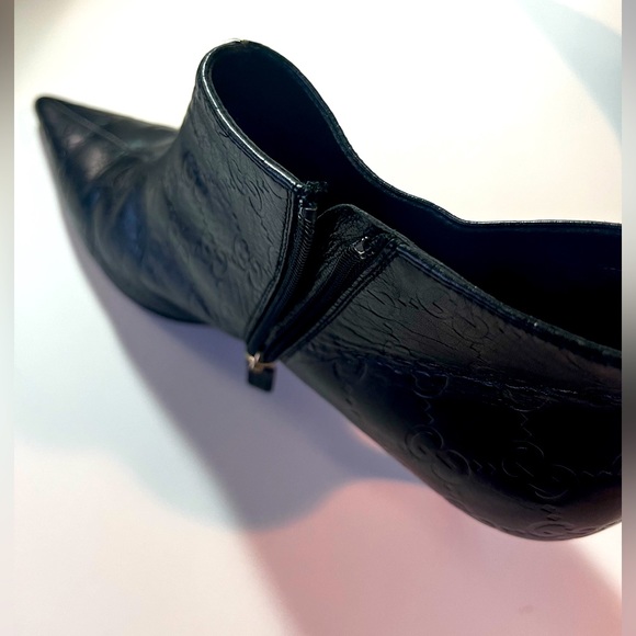 GUCCI GG Monogram Black Leather Pointed Toe Bootie, Made in Italy, size 8.5B - Picture 4 of 8